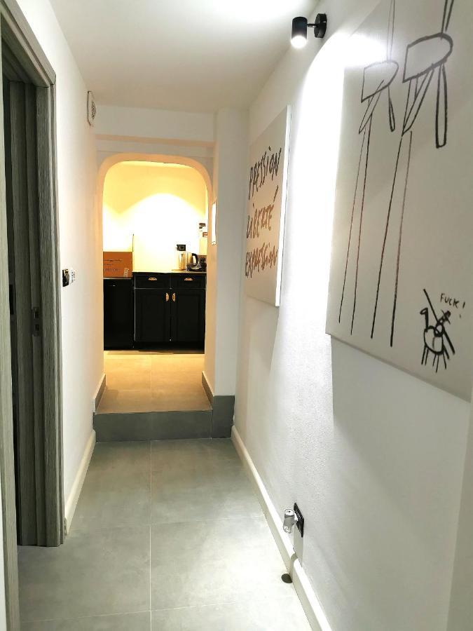 Apartamento Uranus Studio Piatra Neamţ Exterior foto
